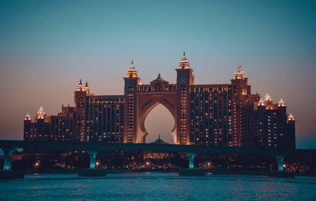 Breakdown of SWIFT charges with a focus on VAT implications in international transactions